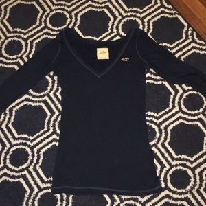 Hollister - Navy Blue Long-Sleeve V-Neck